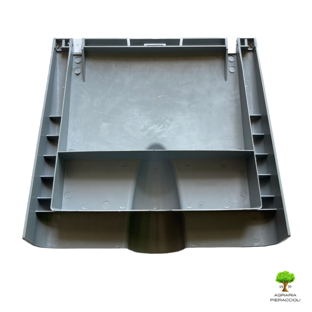 PORTELLO SCARICO IBEA P2020432 PER ALCUNI TOSAERBA SERIE 500/550 TIPO 50027B0
