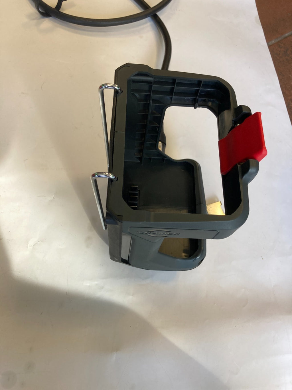 CRAMER 82V ZAINO PORTA BATTERIE CON ADATTATORE E FINTA BATTERIA A82BH-CR1
