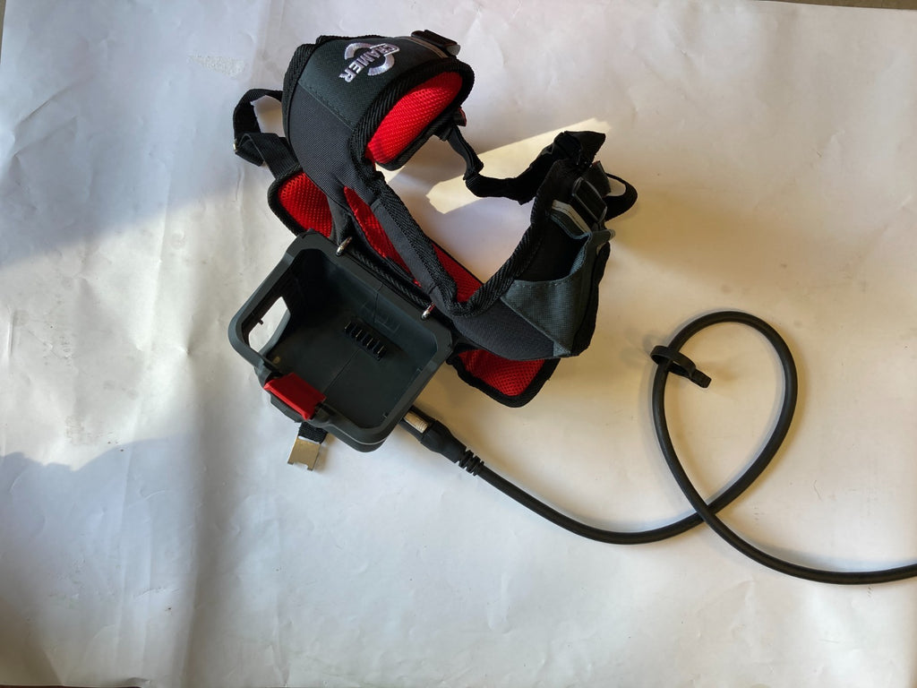 CRAMER 82V ZAINO PORTA BATTERIE CON ADATTATORE E FINTA BATTERIA A82BH-CR5