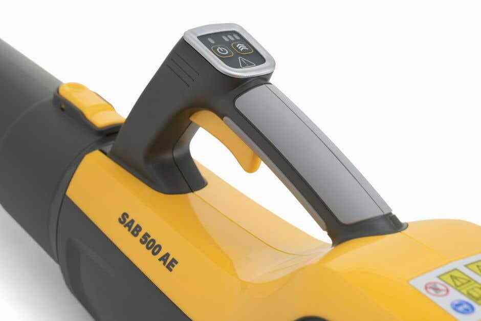 SOFFIATORE A BATTERIA STIGA SAB 500 AE 48V 650W + BATTERIA 4Ah E CARICATORE3