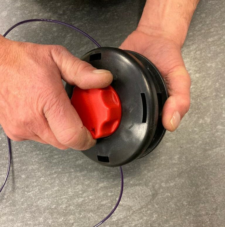 TESTINA IBEA ACTIVE DECESPUGLIATORE UNIVERSALE "BATTI E VAI" RICARICA FACILE4